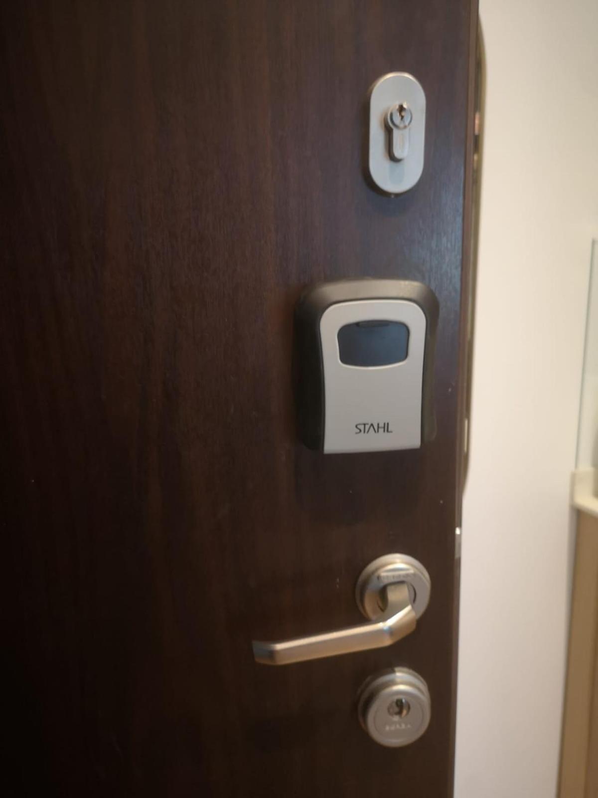 Komfortowy W Scislym Centrum Warszawy Comfortable In The Very Center Of Apartamento Varsovia
